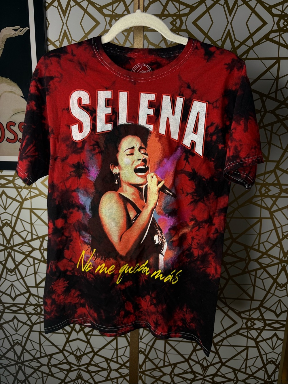 Selena "No Me Queda Más" Red Tie-Dye T-Shirt, M